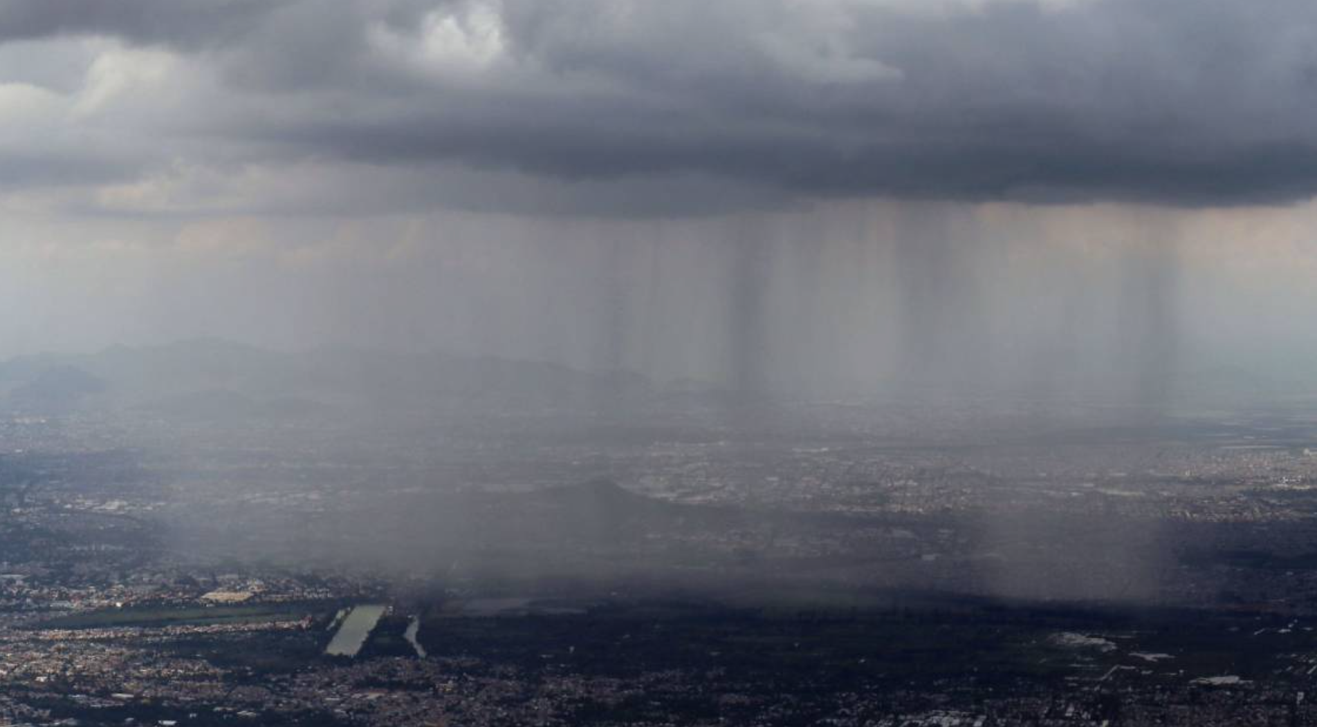 Ciclón tropical Carlotta se aleja del país pero seguirán las lluvias fuertes